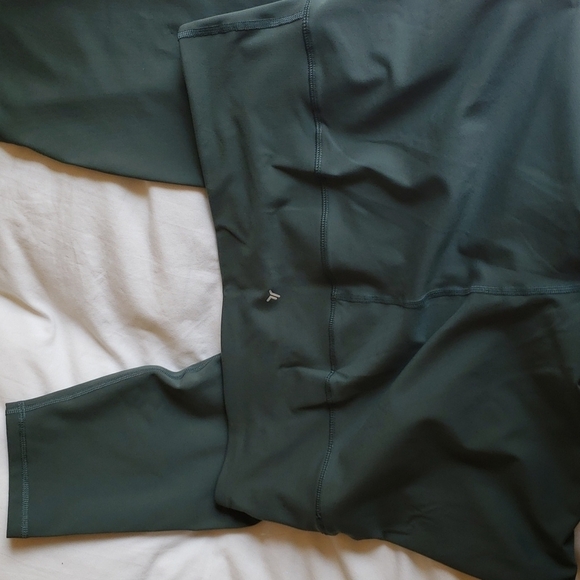 Old Navy High-Waisted PowerPress 7/8 Length Green Leggings - Size 3X - Picture 5 of 7